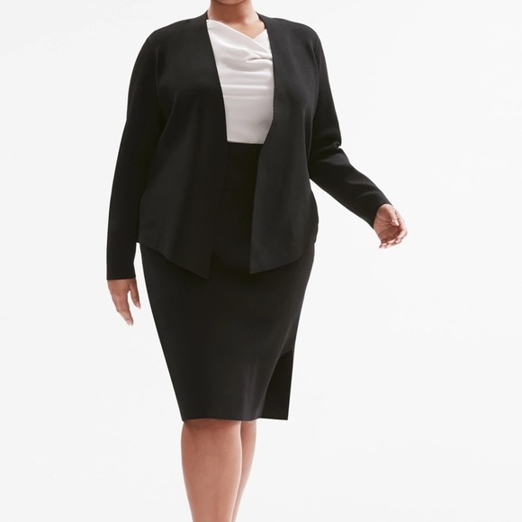 M.M Lafleur “The Woolf “ Jardigan - Picture 2 of 9